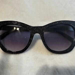 Elegant Black Glitter Sunglasses